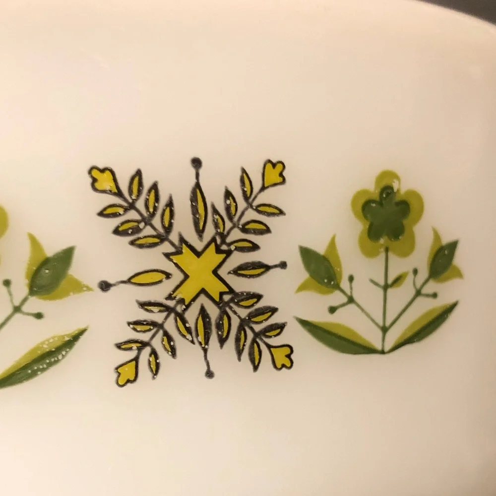 Anchor Hocking Fire King White Green Meadow Baking Dish 1.5QT